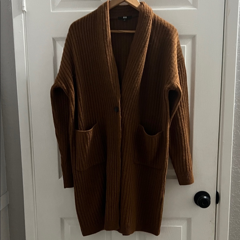 Uniqlo Brown Ribbed Cardigan